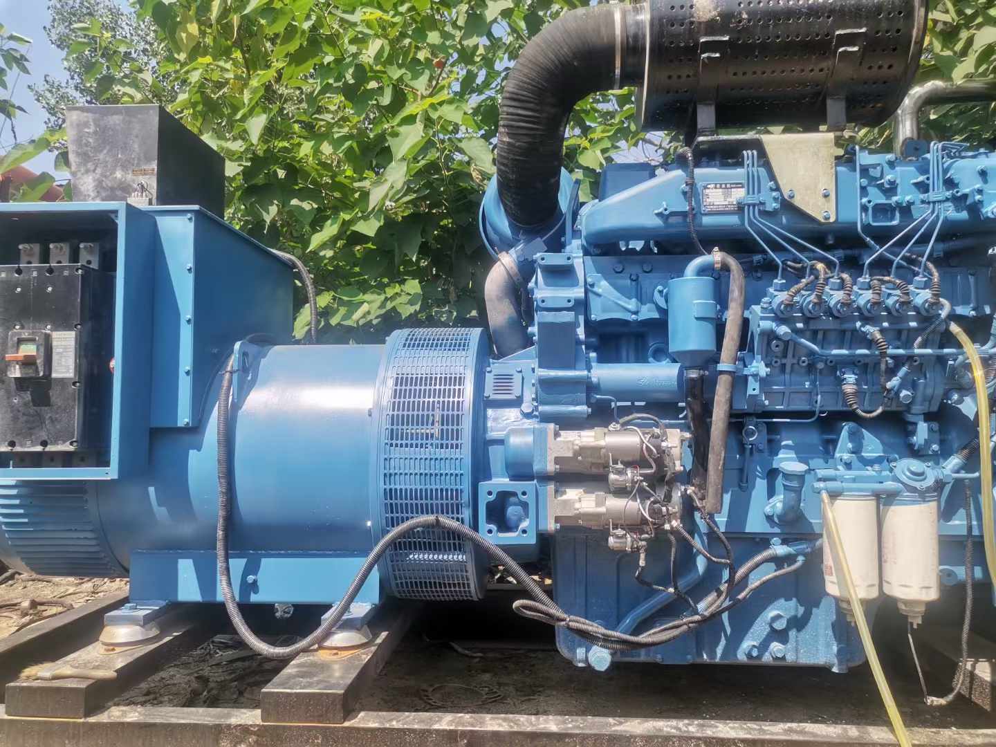林口详细说明降低 800kW 柴油发电机输出电流波动的方法